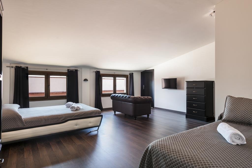 Chambre Familiale